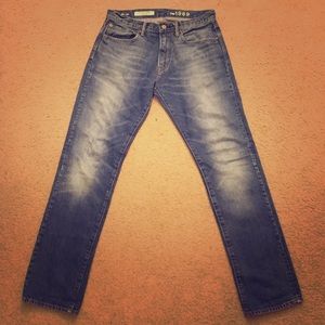 MENS Gap Slim Taper Style SZ. 30X32 Jeans