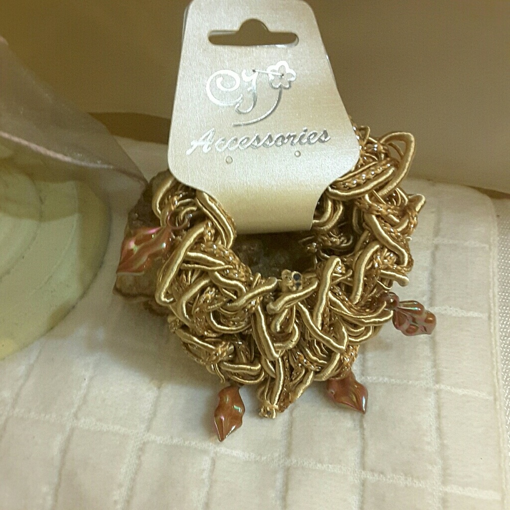 Fancy Hair Gold Scrunchie w/ Lips