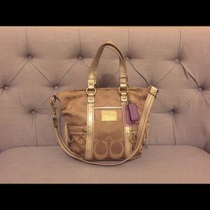 ✨SALE✨ Coach Hobo Bag