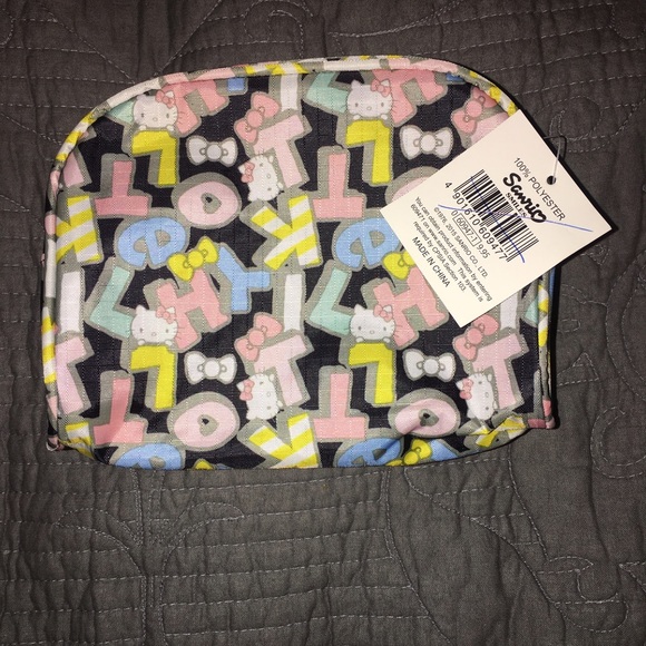 NWT small Hello Kitty pouch