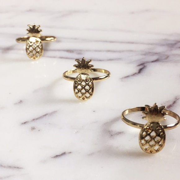 🖤SALE🖤 ✨🍍Gold Pineapple Ring🍍✨