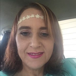 Meet your Posher, Leah