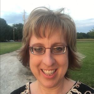 Meet your Posher, Cindy