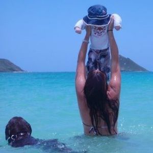 Meet your Posher, Dena