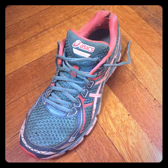 Lightly used asics