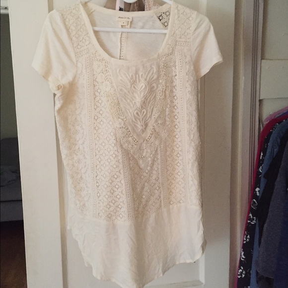 Size M Anthropologie Meadow Rue shirt