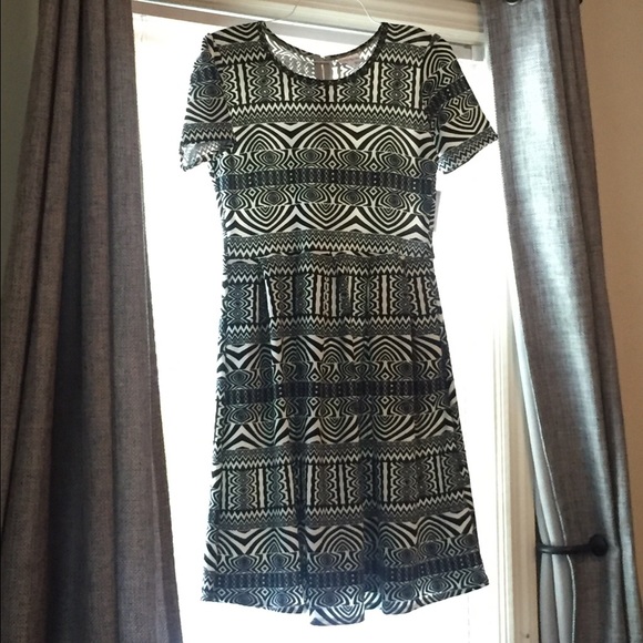 LuLaRoe Amelia Dress