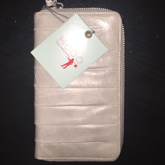 Hobo Amoret Wallet