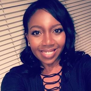 Meet your Posher, Claire