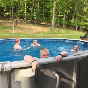 Meet your Posher, Debbie