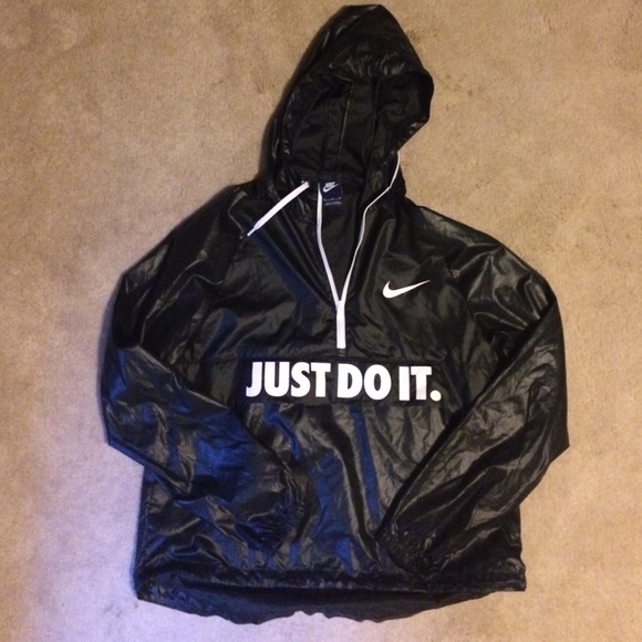 Nike windbreaker/ raincoat