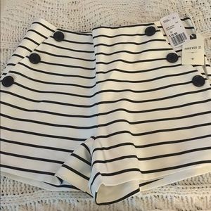 NWT Forever 21 B&W Striped High Waisted Shorts