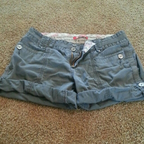 Grey shorts