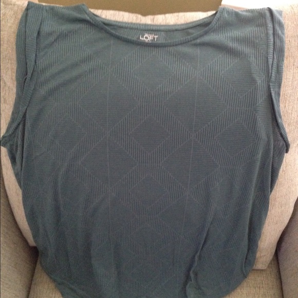 Loft tee - Picture 2 of 3