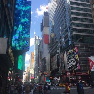 Meet your Posher, Nelly