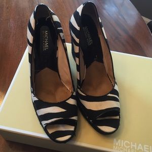Michael Kors Zebra Stripe Wedges size 9