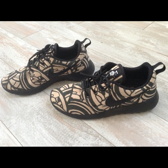 Nike Shoes - Nike Roshe One BMD iD