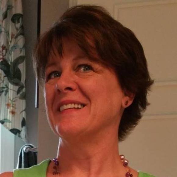 Meet your Posher, Laura - Picture 1 of 1