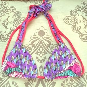 Maaji Bikini Top. 🌺👙