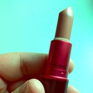 MAC Cosmetics// Viva Glam II Lipstick