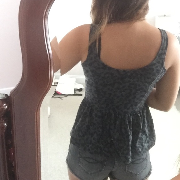 Peplum Cheetah Corset Top - Picture 2 of 2