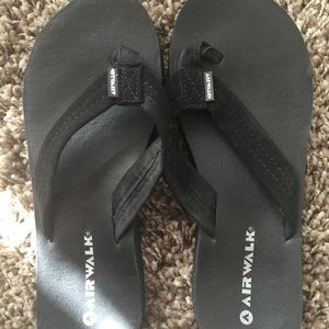 Air walk flip flops