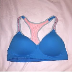Bundle of 2 pushup sports bras!