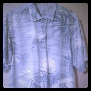100% Silk Tommy Bahama Hawaiian Shirt men's L