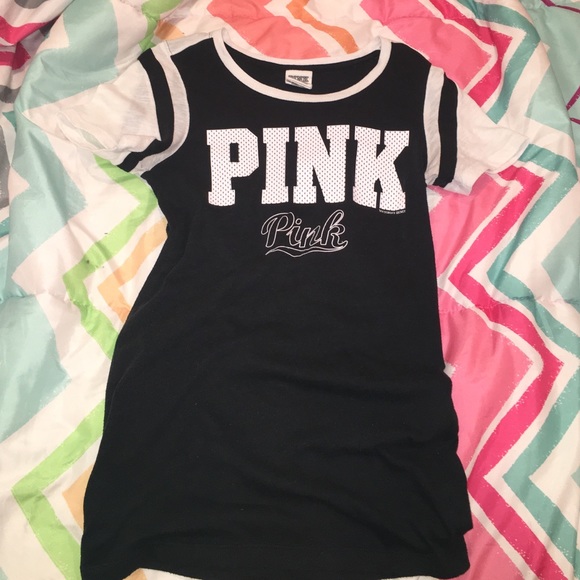 vs pink t shirt