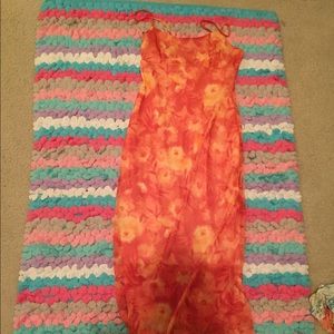 Tropical dress from heart and soul