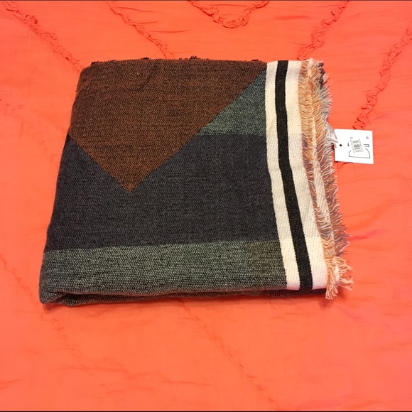 Sold Out BP Blanket Scarf - Picture 1 of 4