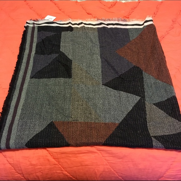 Sold Out BP Blanket Scarf - Picture 2 of 4