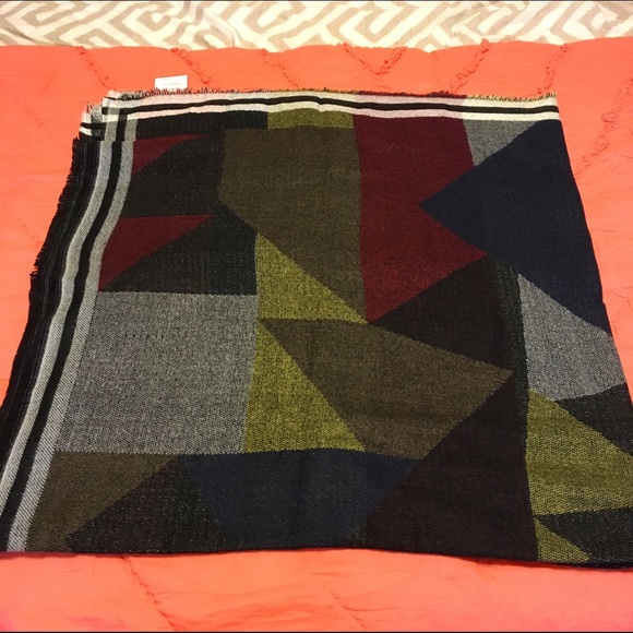Sold Out BP Blanket Scarf! - Picture 3 of 4