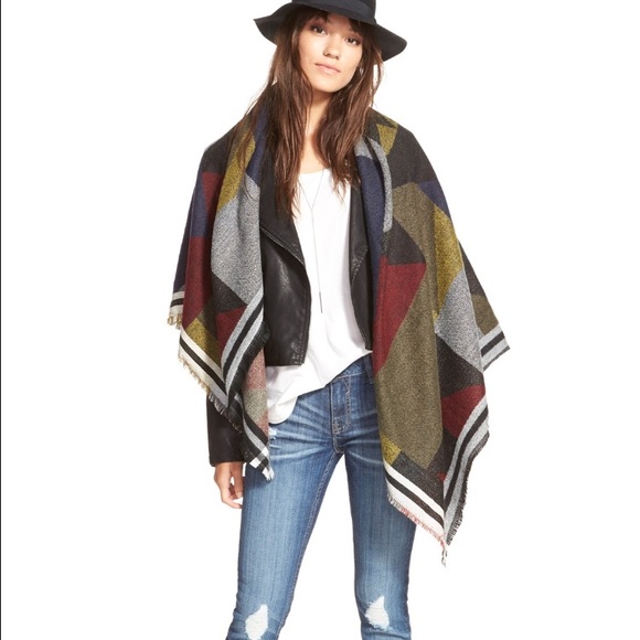 Sold Out BP Blanket Scarf! - Picture 4 of 4