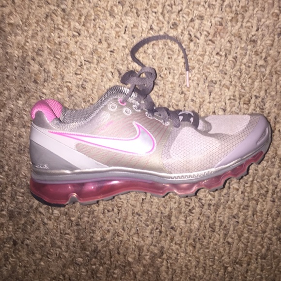 Nike Air Max Flywire.