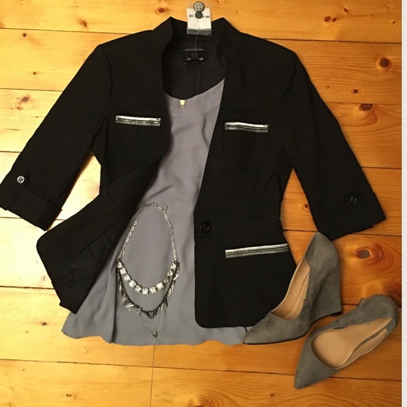 Bebe blazer NWT❤️❤️