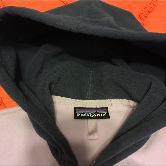 Used Patagonia Fleece Jacket - Picture 2 of 4