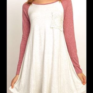 Women's Raglan tunic size Medium