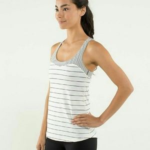 Lululemon base runner tank sz 6