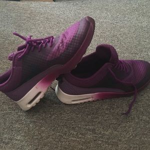 Purple AirMax Thea