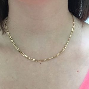 Beautiful 14 karat gold necklace!
