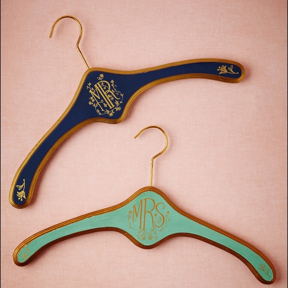 ISO BHLDN Heirloom Mr. Mrs. Hangers