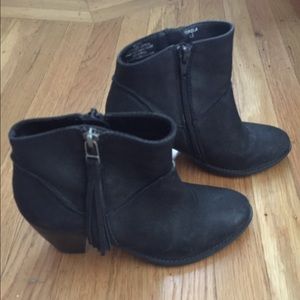 Steve Madden Winola booties