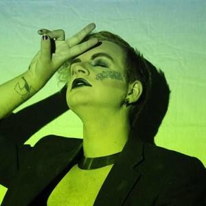 Meet your Posher, Adonis