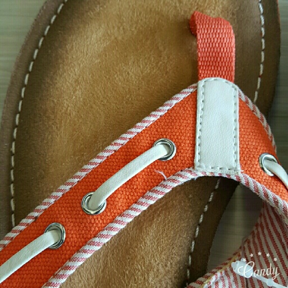 clarks flip flops uk