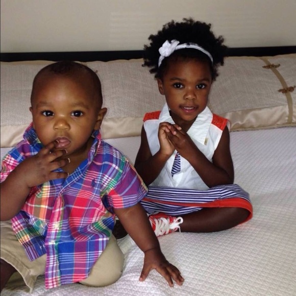 Meet your Posher, CassNè - Picture 3 of 5