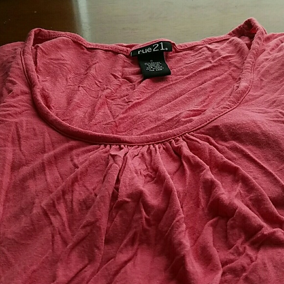 Rue 21 shirt