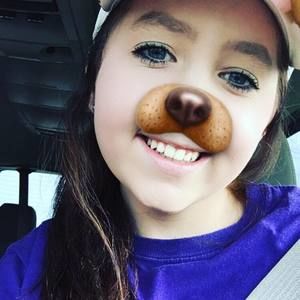 Meet your Posher, Skylar