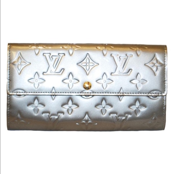 Louis Vuitton Sarah Wallet