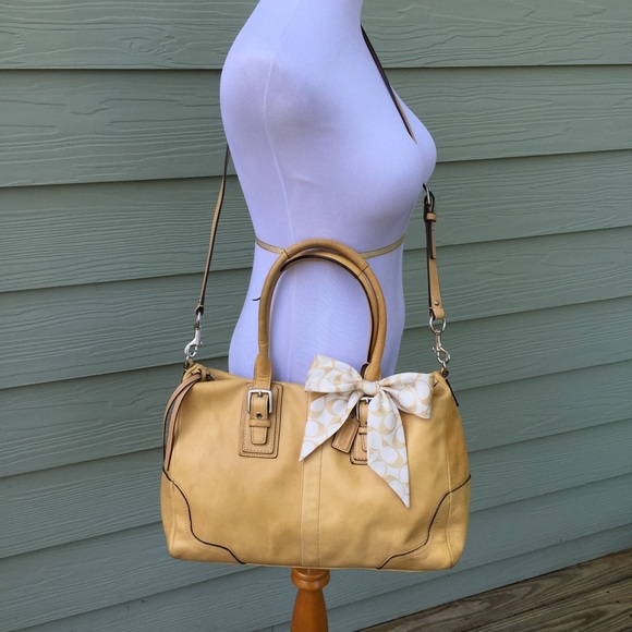 Beige Coach bag